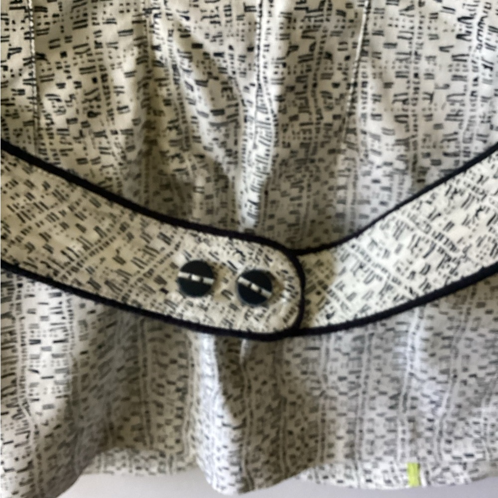 Carol Anderson long sleeve blazer/jacket. - Picture 3 of 7